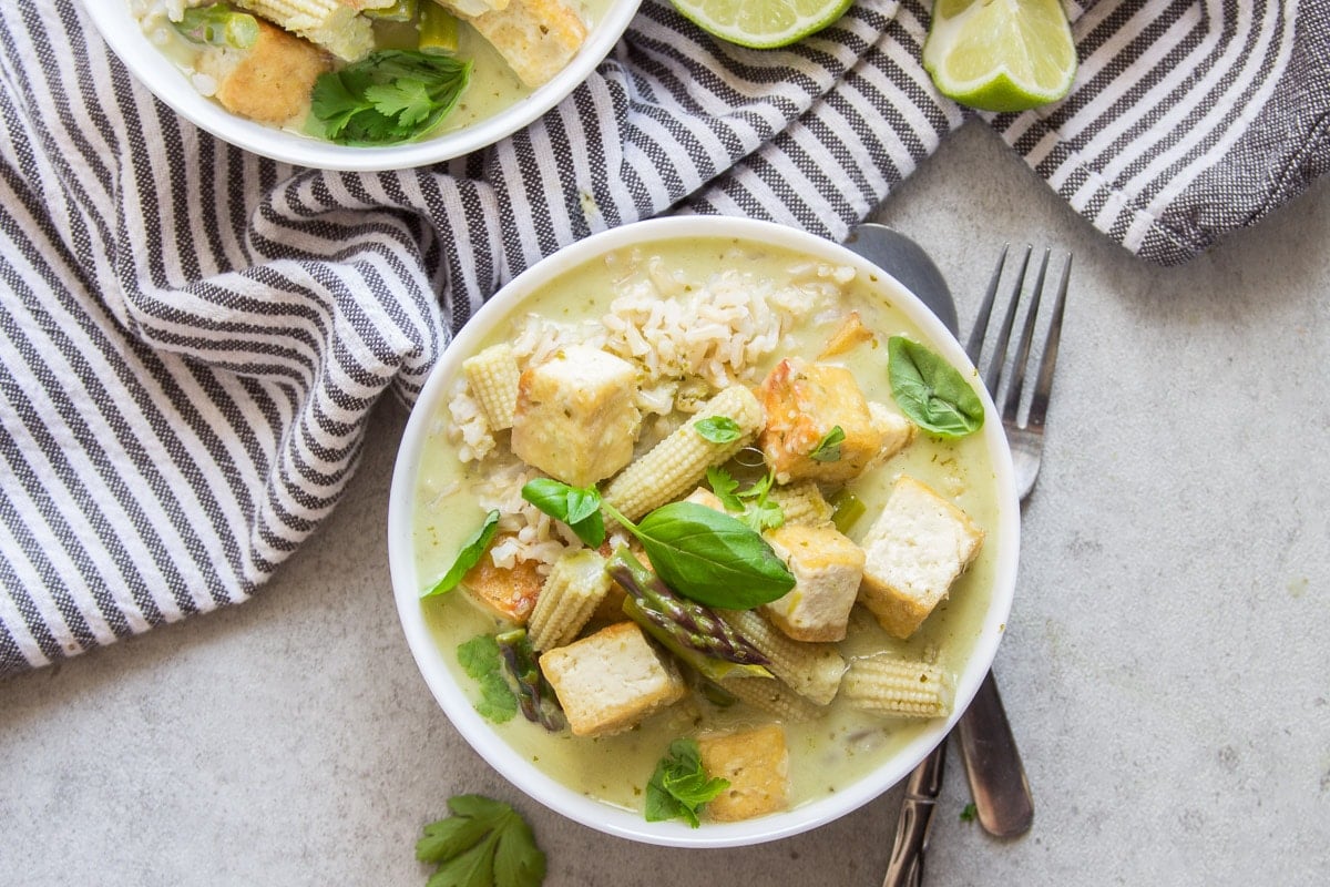 Vegan Green Curry With Tofu Veggies Connoisseurus Veg,Tile Companies