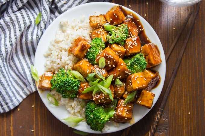 Overhead View of Teriyaki Tofu on a Plate with Broccoli and Rice