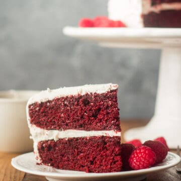 cropped-vegan-red-velvet-cake-10-of-13.jpg