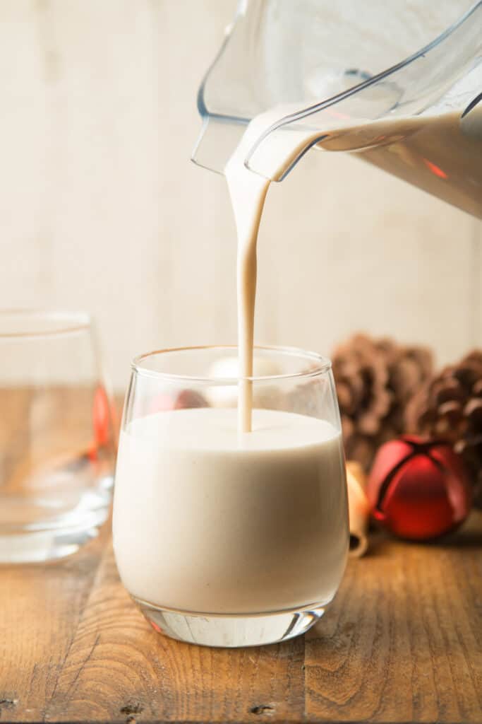 Ultra Creamy Vegan Eggnog - Connoisseurus Veg
