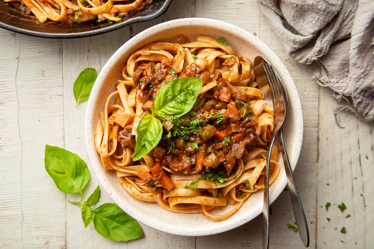 Pasta with Mushroom Bolognese