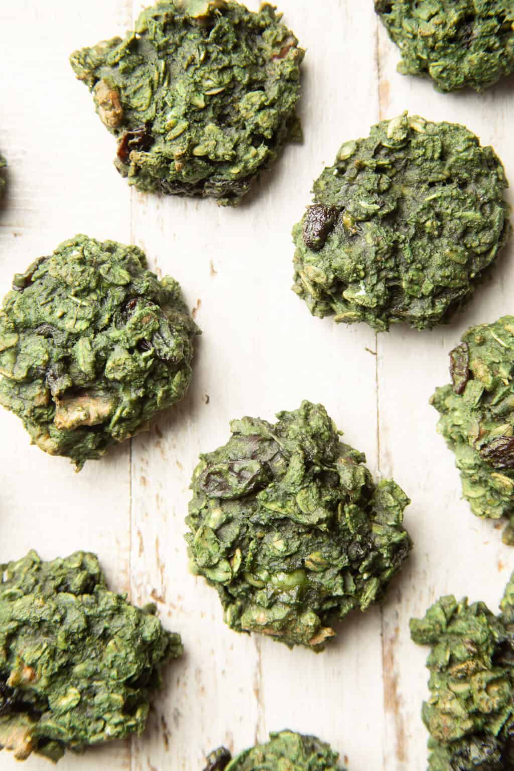Superhero Spirulina Cookies - Connoisseurus Veg