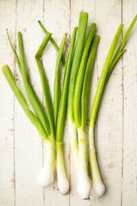 Creamy Spring Onion Soup - Connoisseurus Veg