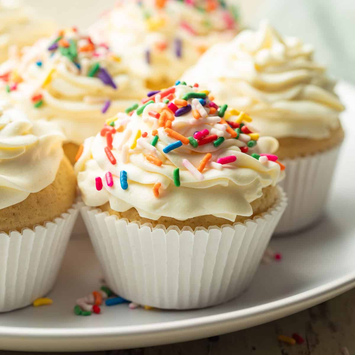 Classic Vegan Vanilla Cupcakes