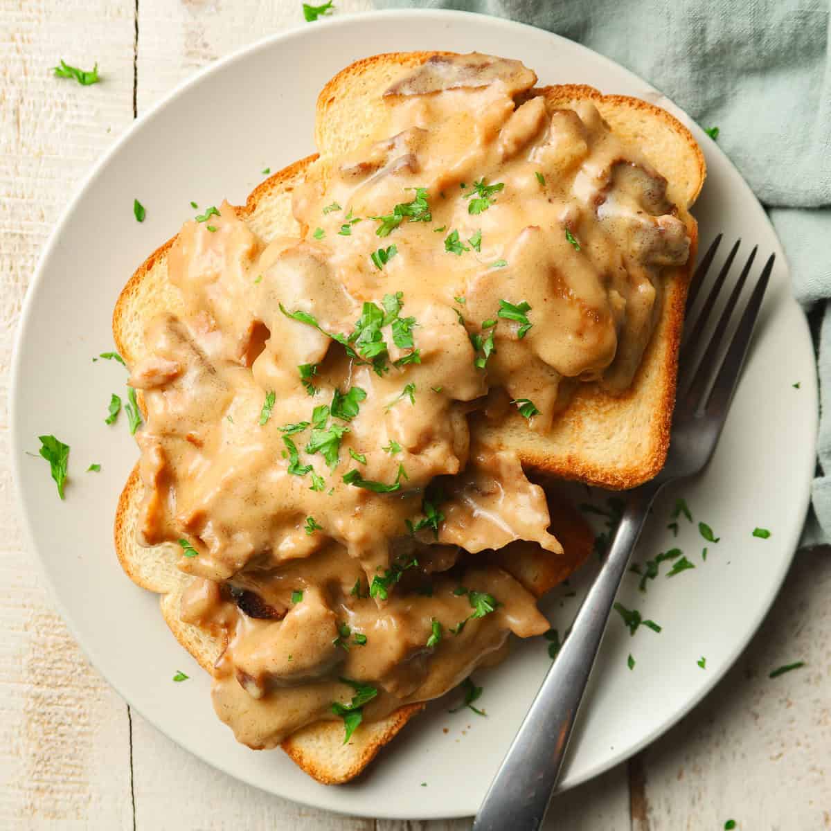 Vegan Creamed Chipped Beef on Toast