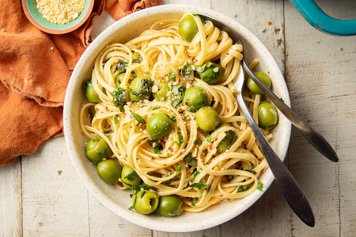 Green Olive Pasta